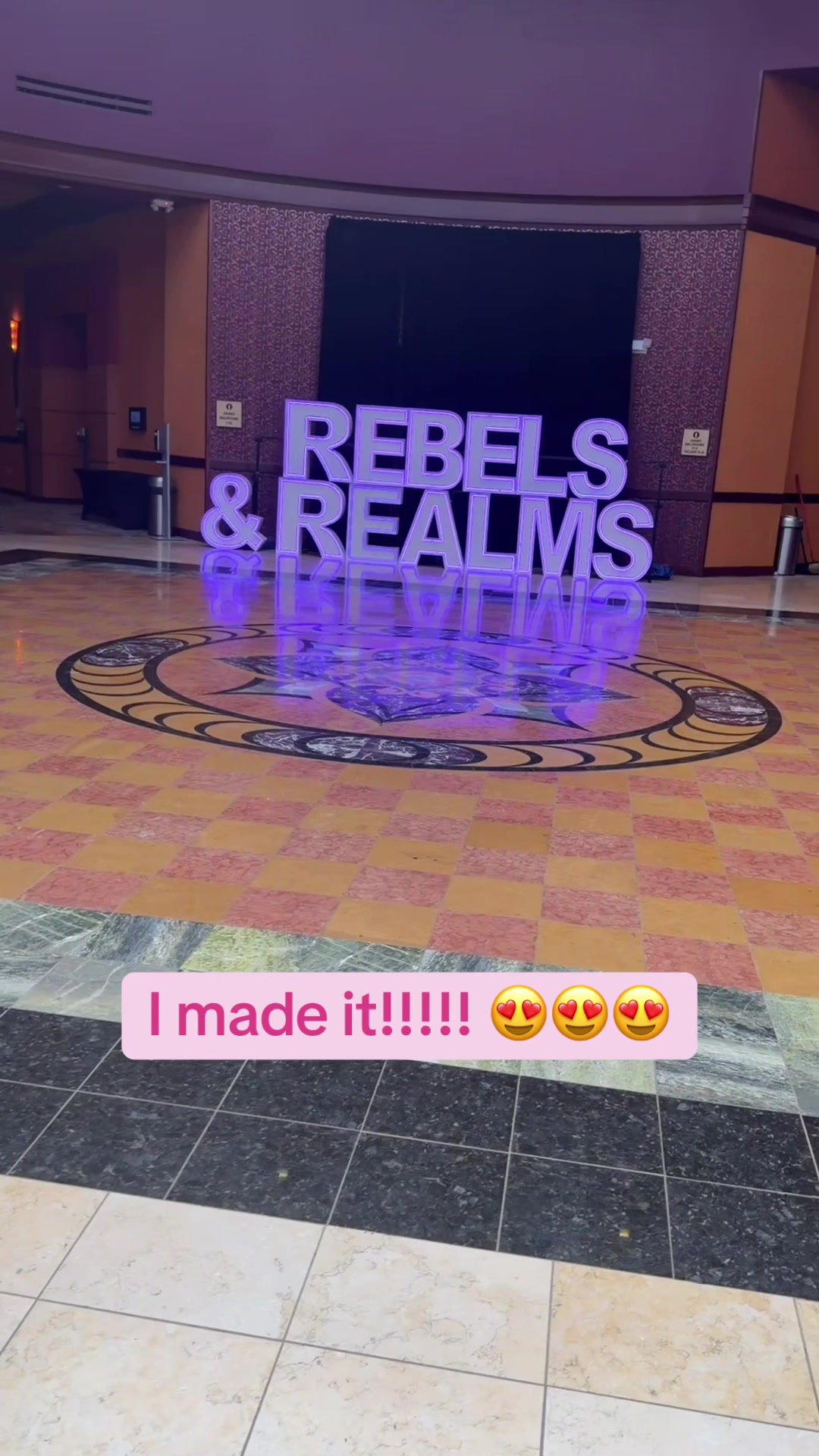 @Deltamarie📚💕