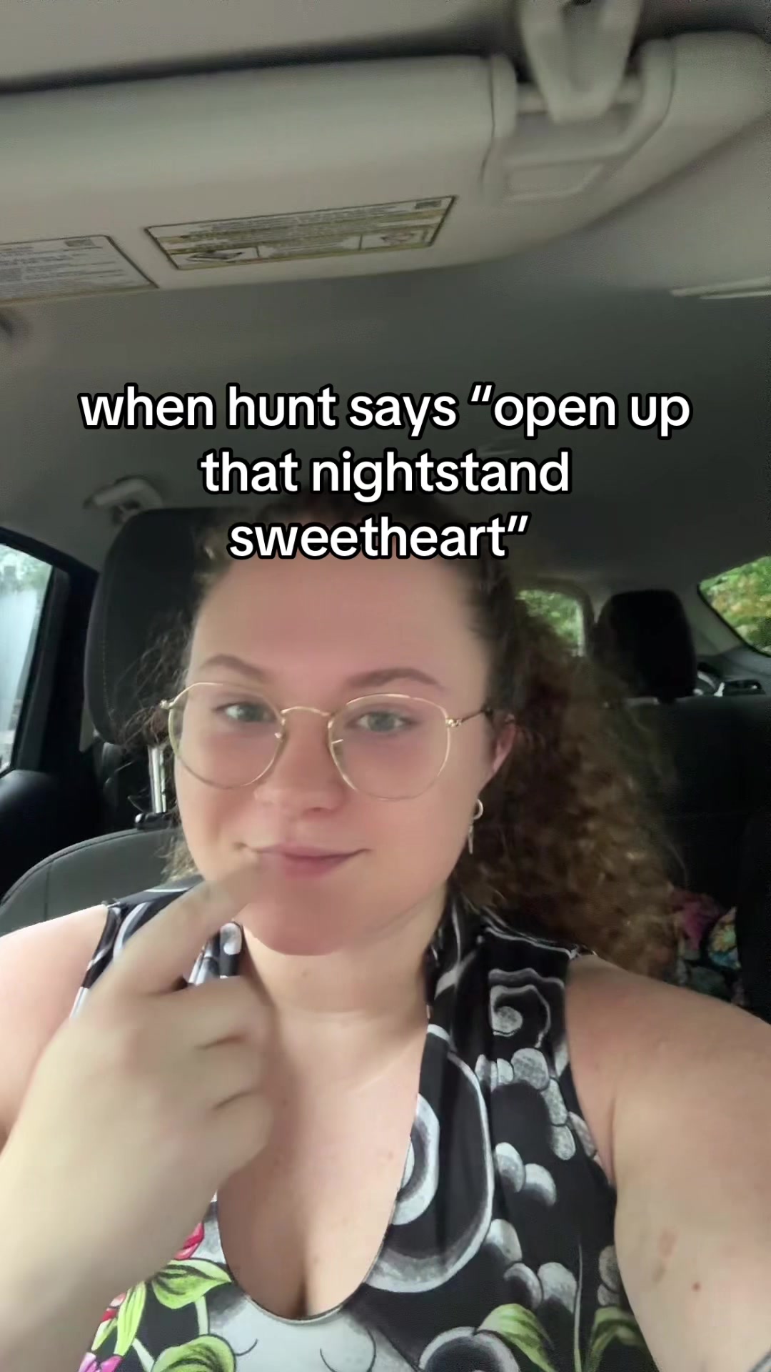 @🧚🏼&zwj;♀️🐉🧝🏻&zwj;♀️⚔️🔮📚⛰️❤️&zwj;🔥