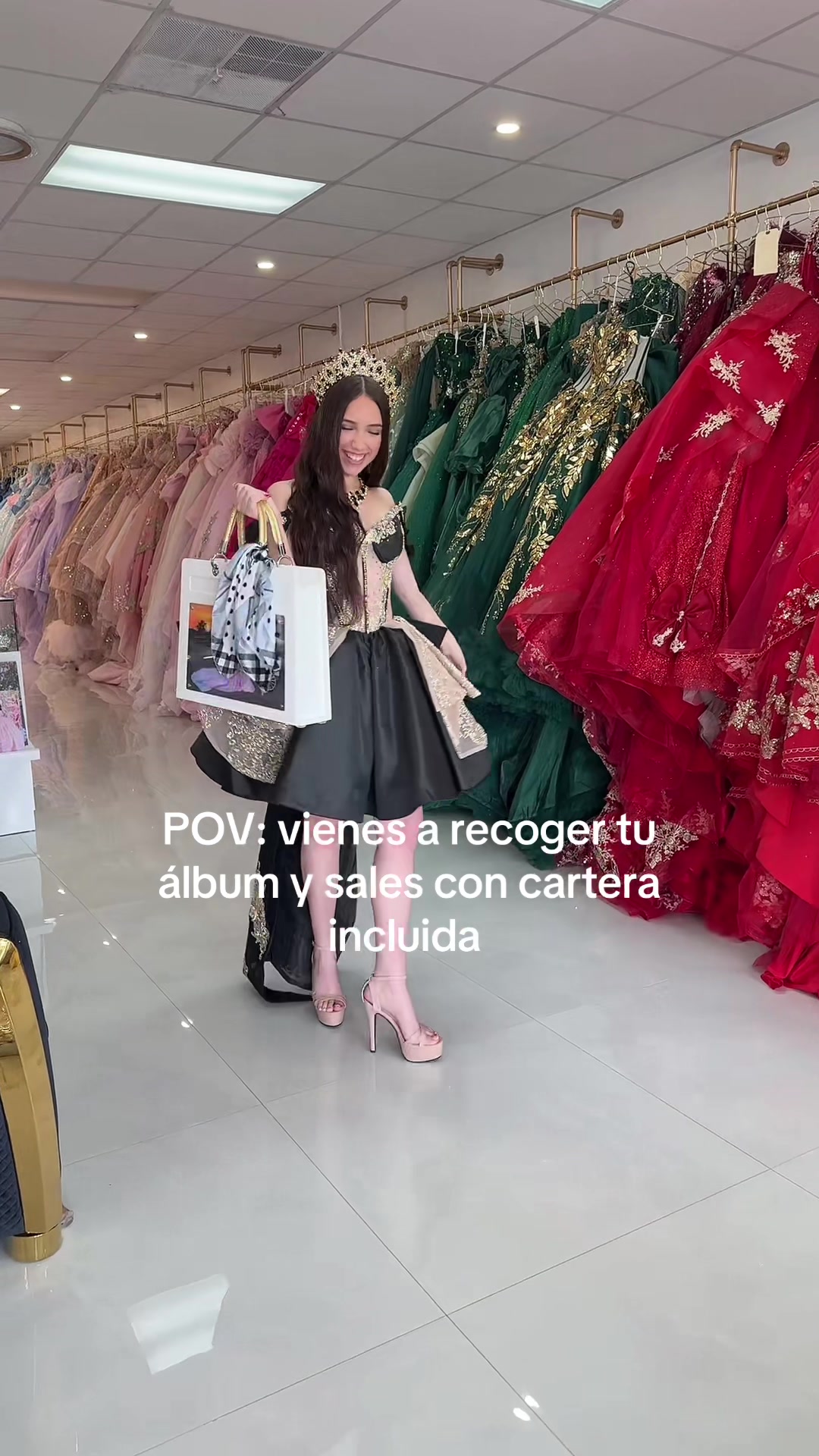 @Bella&rsquo;s Dress Boutique