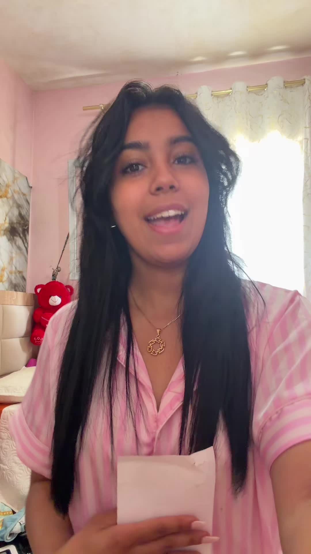 @safae_ananasa