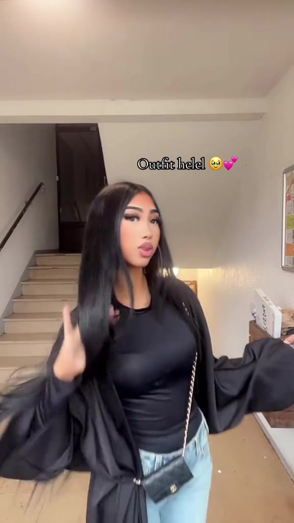@🥥