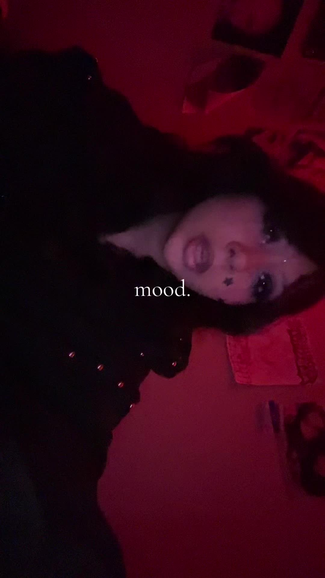 @xixiluv2_420 ☮︎ ⩜