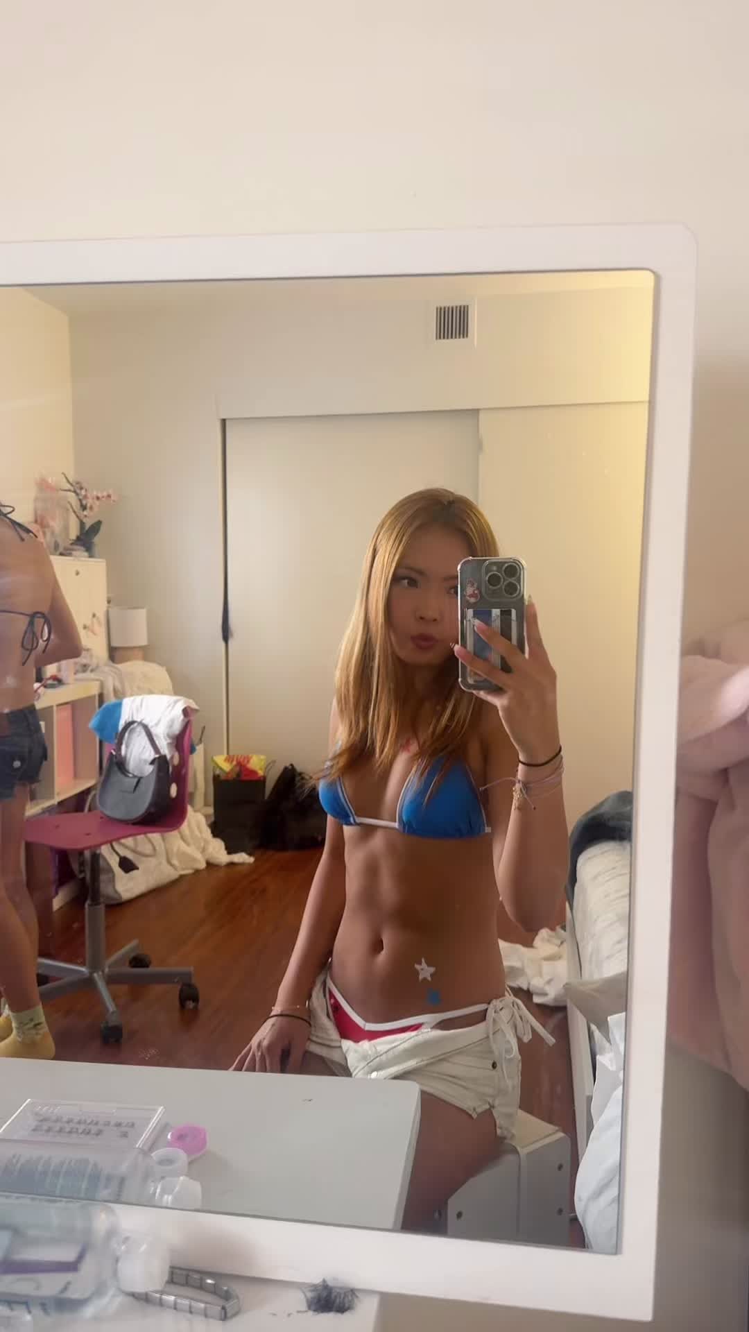 @kaitlyn