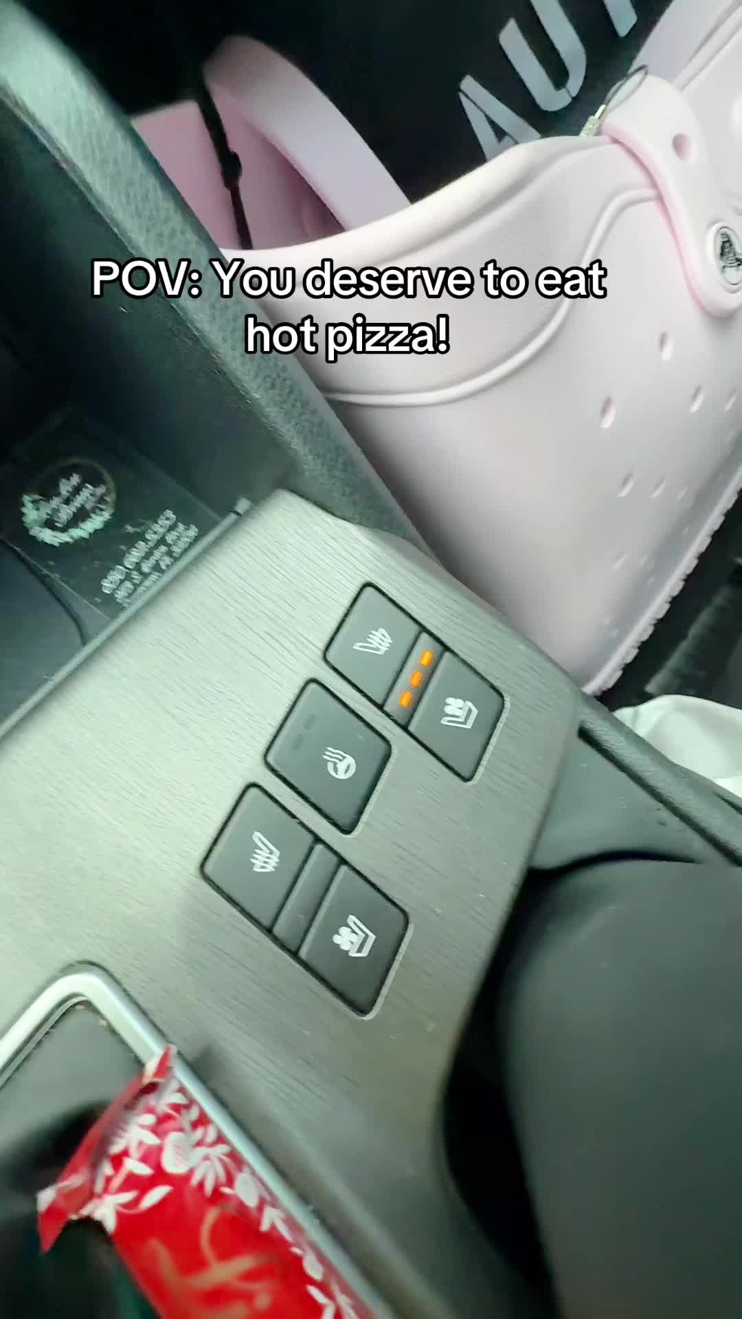 @NicoleAnja15