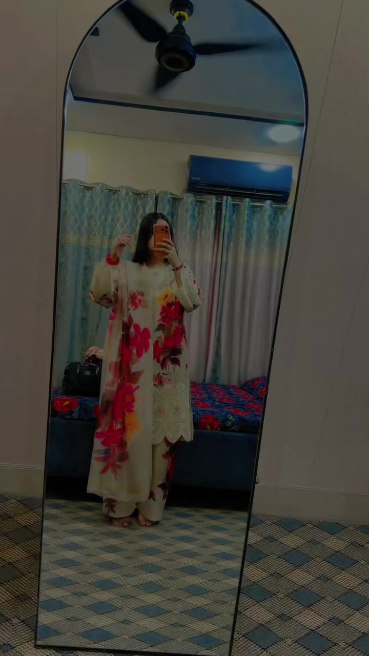 @Ahmiku Vlogs♥️