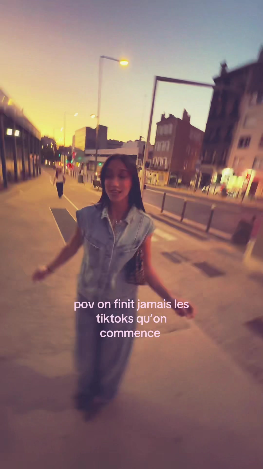 @L&Eacute;L&Eacute; 🪩🍒