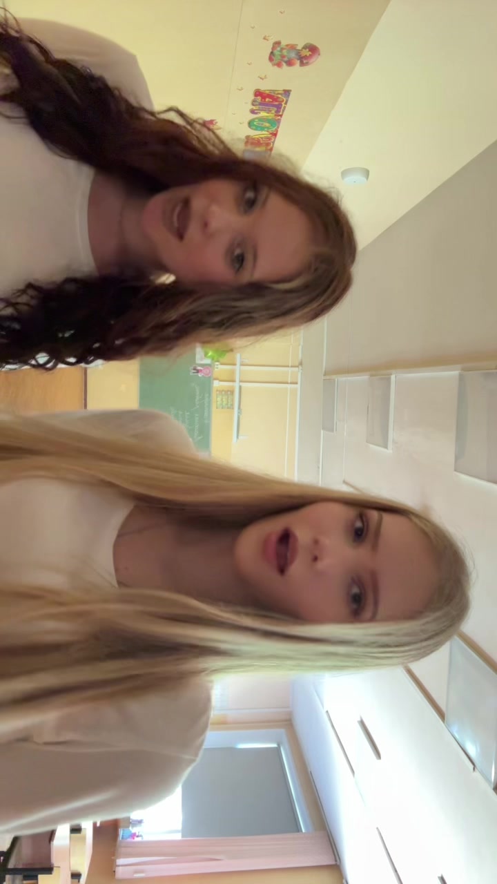 @anaais1