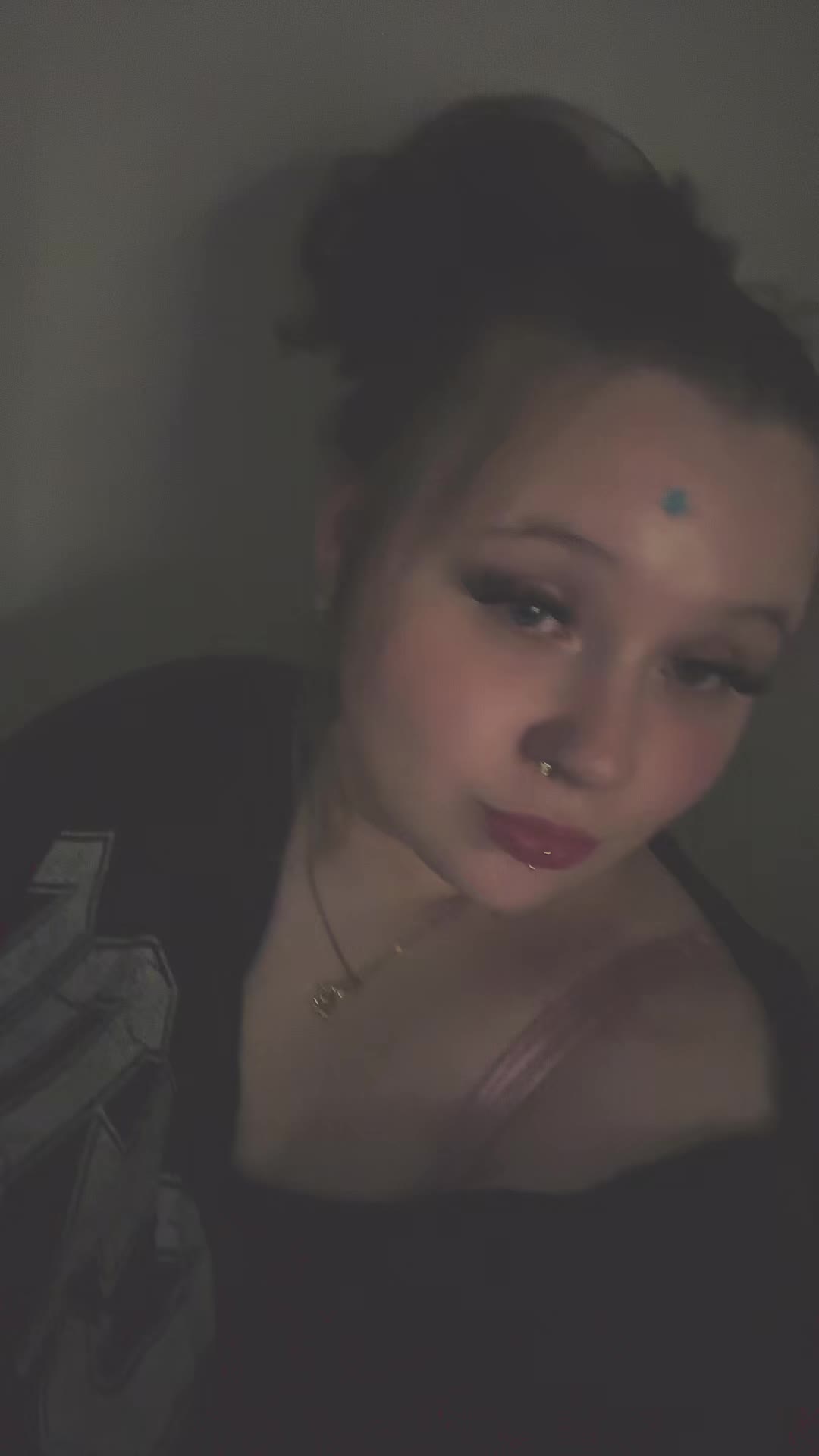 @𝐸𝑣𝑒𝑙𝑦𝑛 ꨄ.