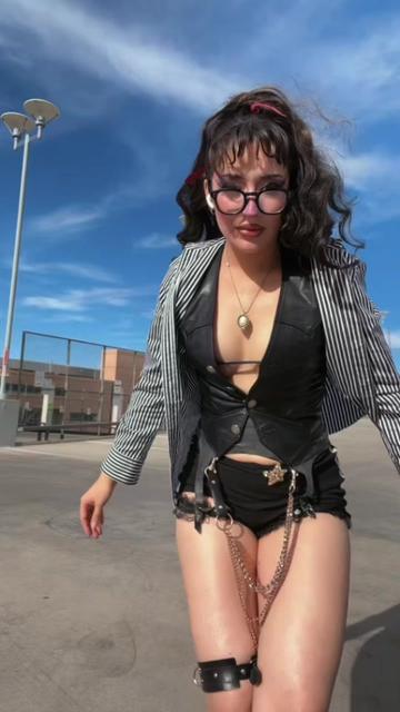 @Jada - Roller Dance Burlesque