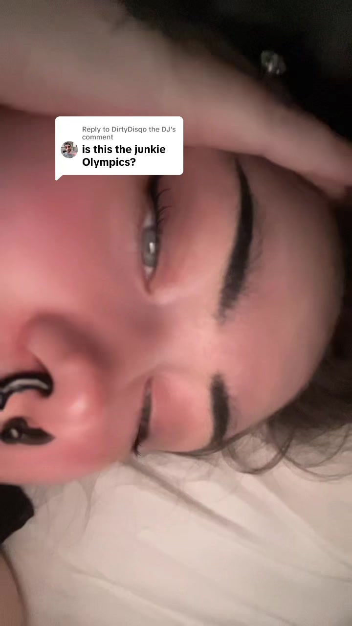 @𝓐𝓷𝓰𝓮𝓵𝓲𝓬𝓓𝓲𝓼𝓪𝓼𝓽𝓮𝓻