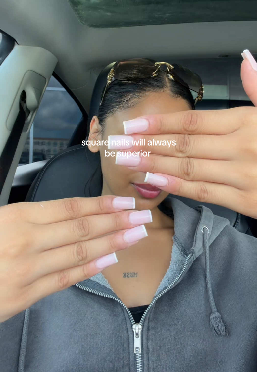 @Divya 🫧