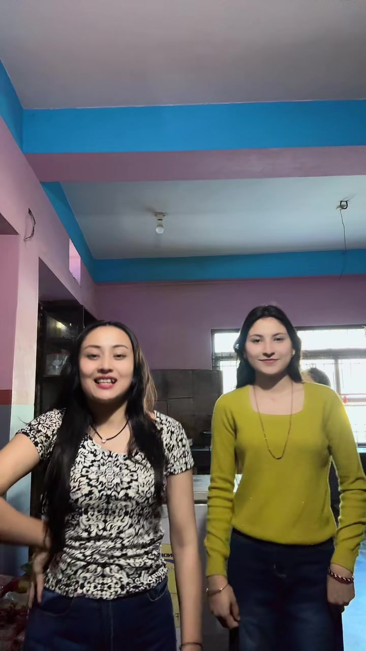 @Prasansa pradhan (radhey)❤️🦚
