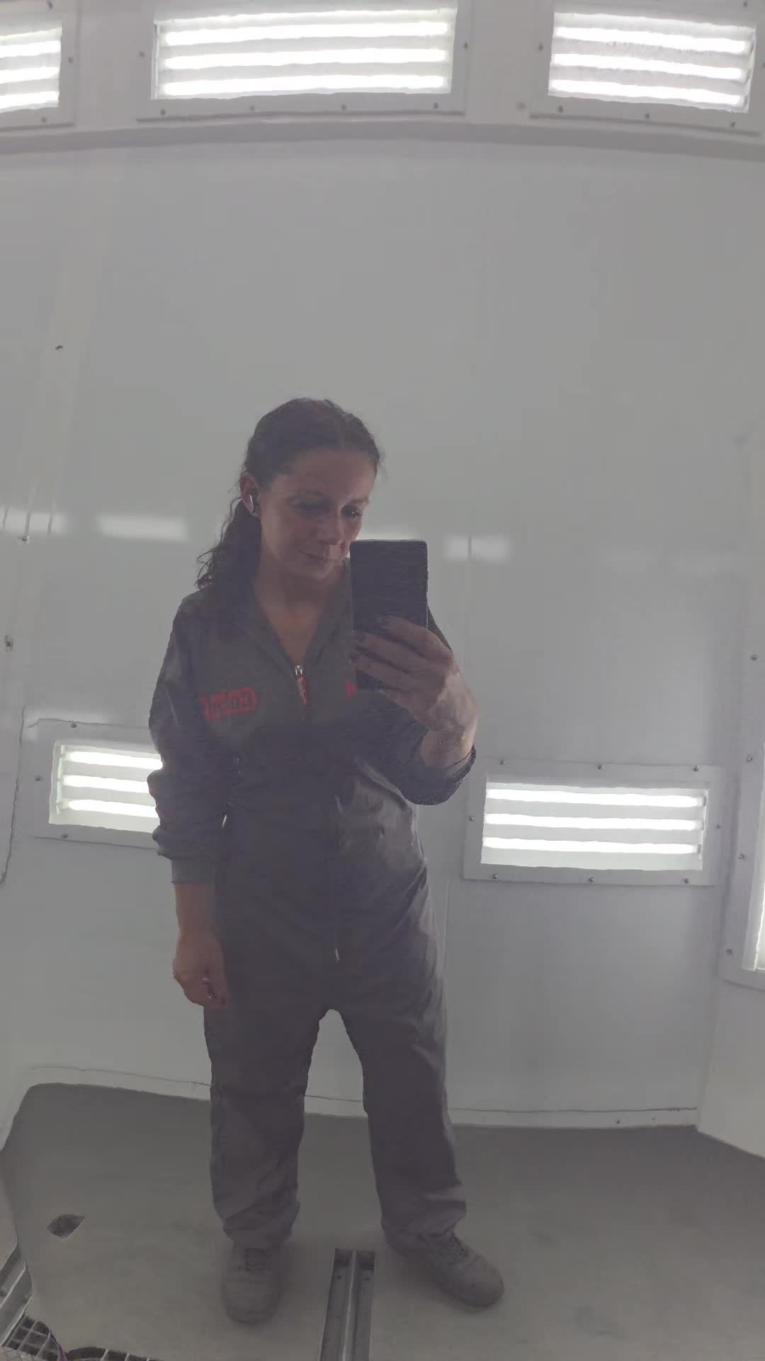 @female_carpainter