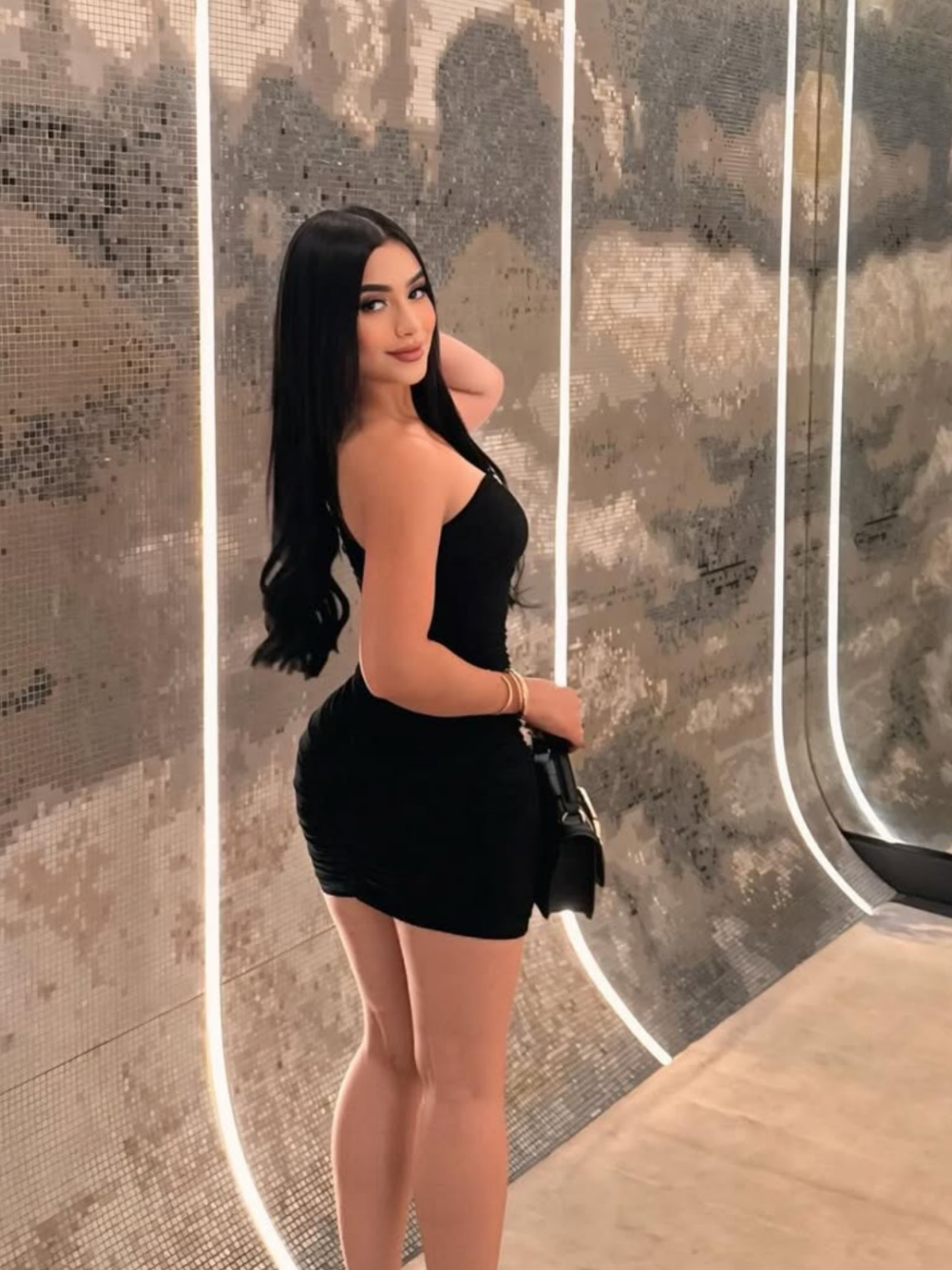 @Girl massage saudi