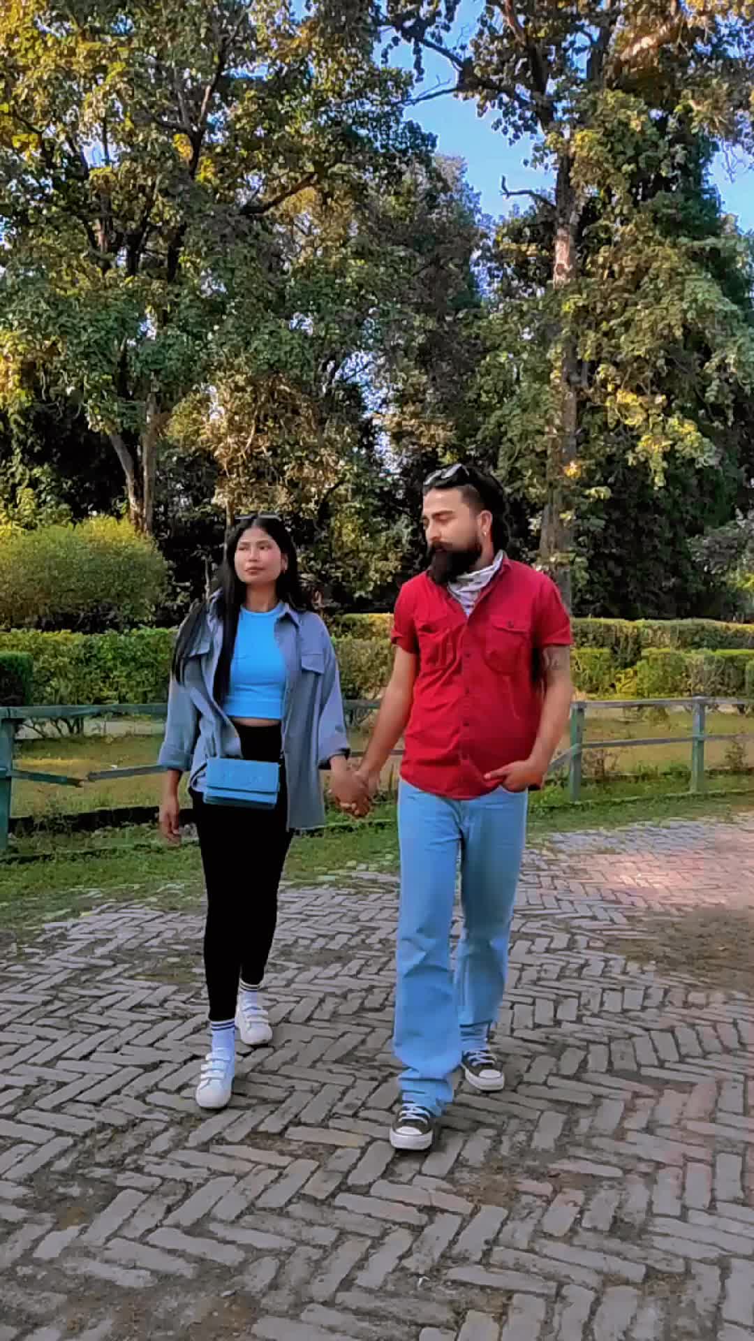 @Akriti🌸