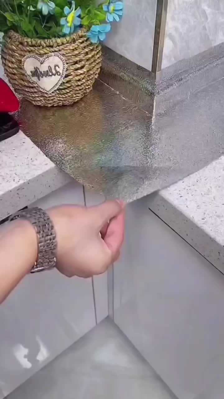 @user8278318075900