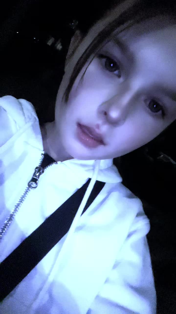 @𝔐𝔦𝔩𝔞𝔫𝔞💋