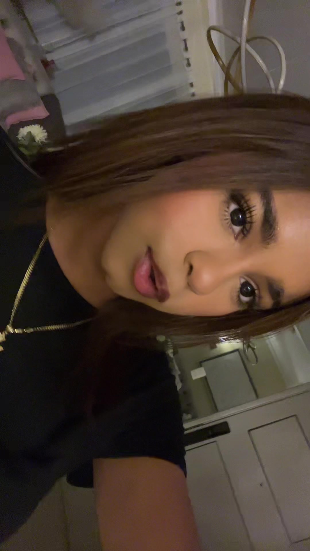 @caroline