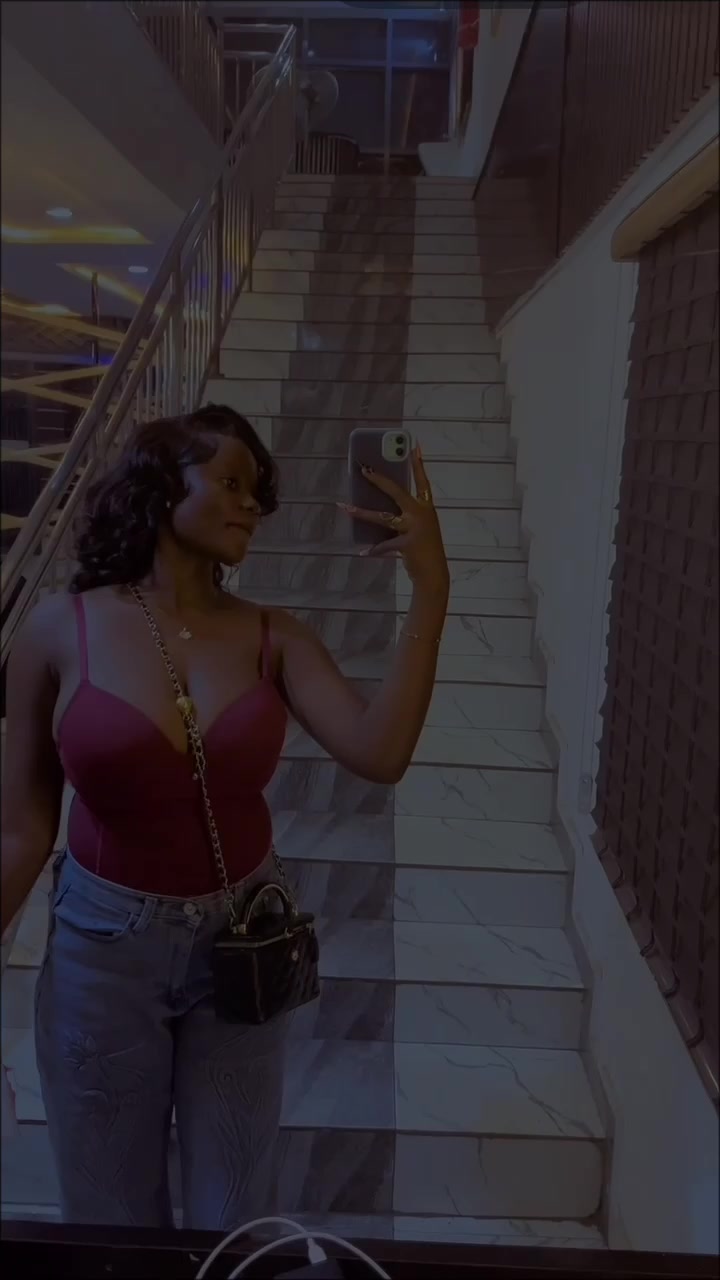 @🍫BLESSING🥺🖤