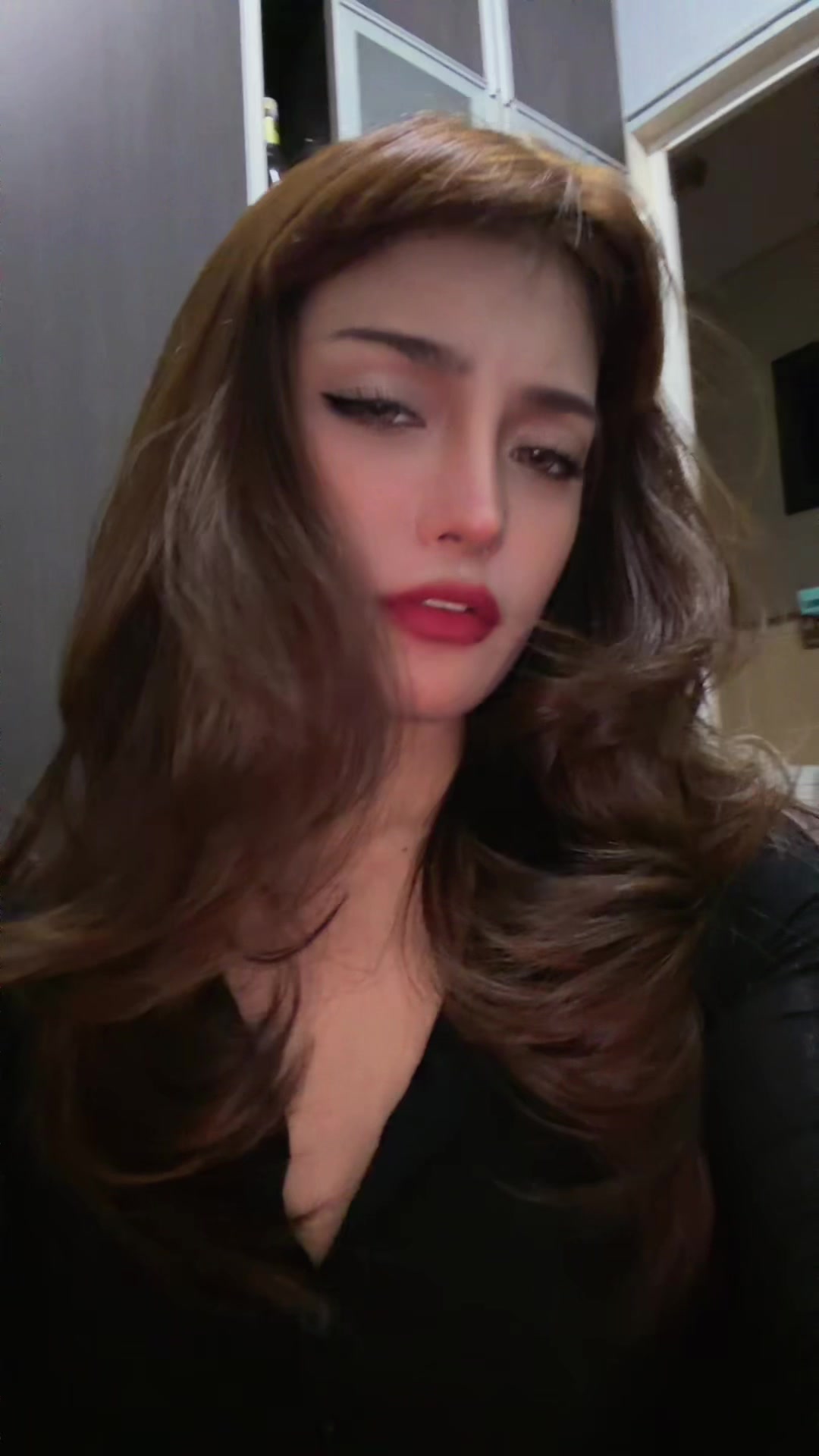 @𝔄𝔫𝔤𝔢𝔩 🦇