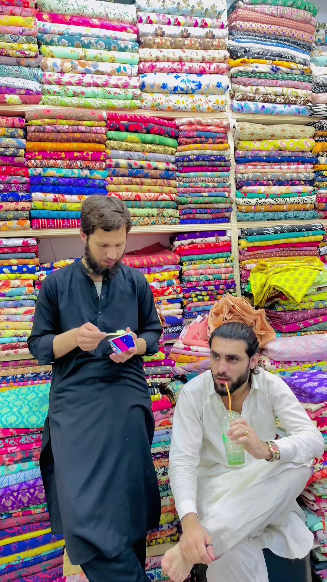 @Zubair pathan🤬