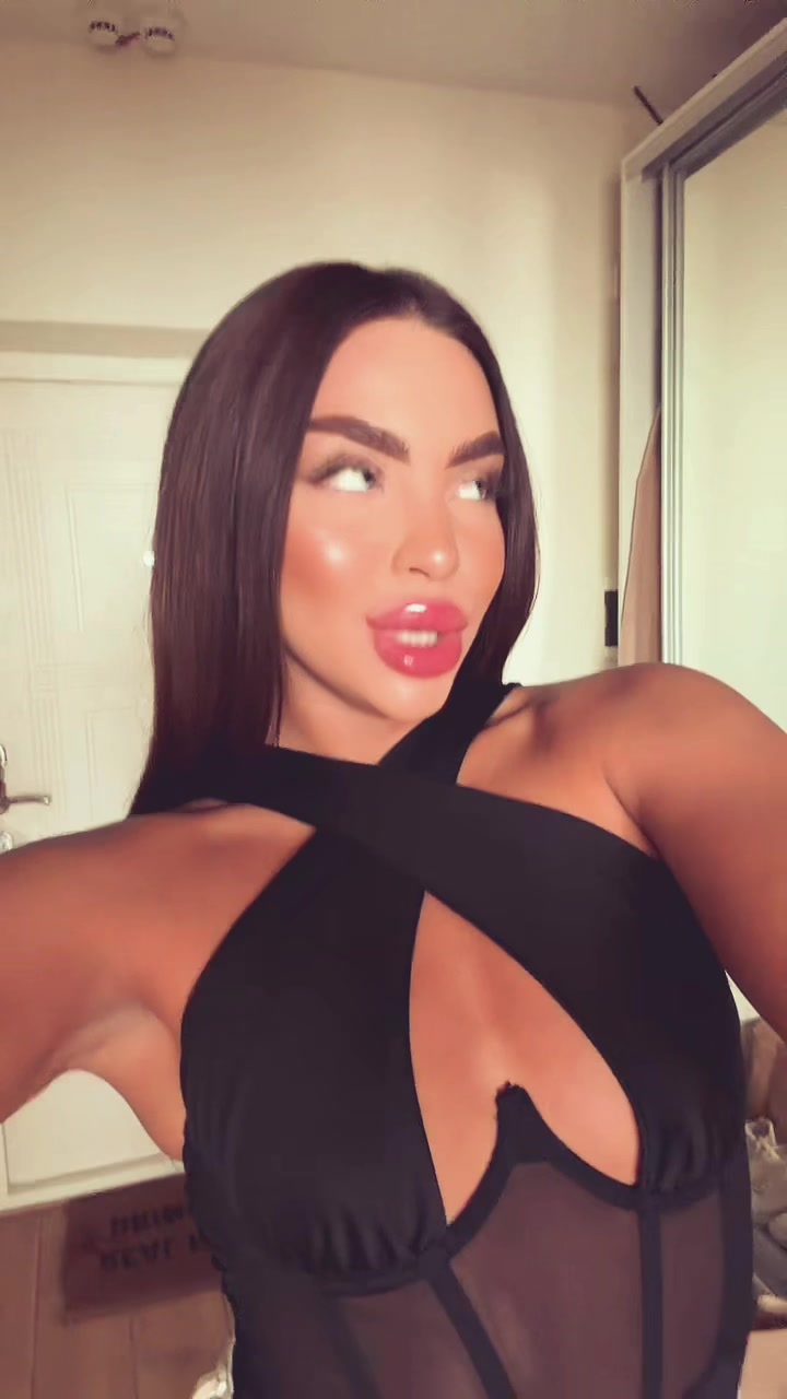 @_your_alexa_ 🫦