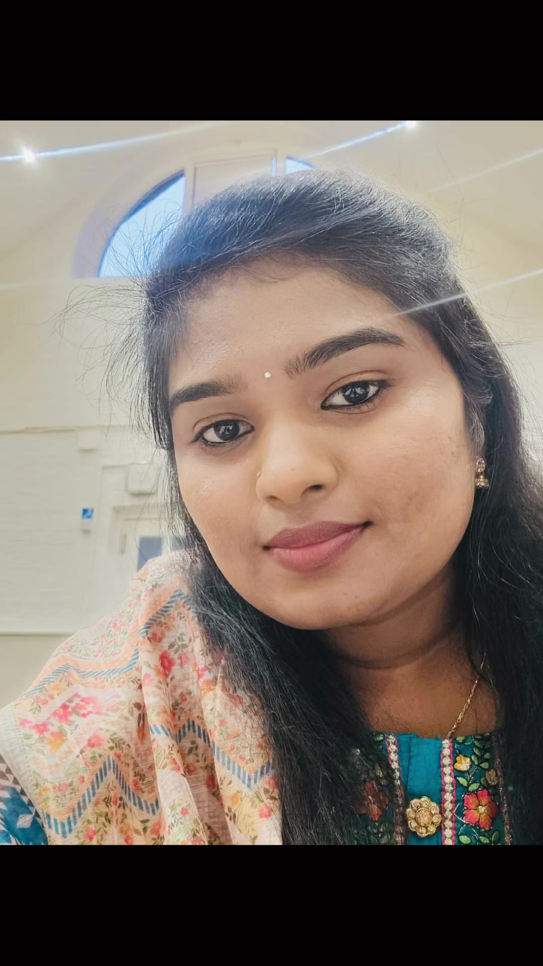 @Mathura🇬🇧🇬🇧🕉️