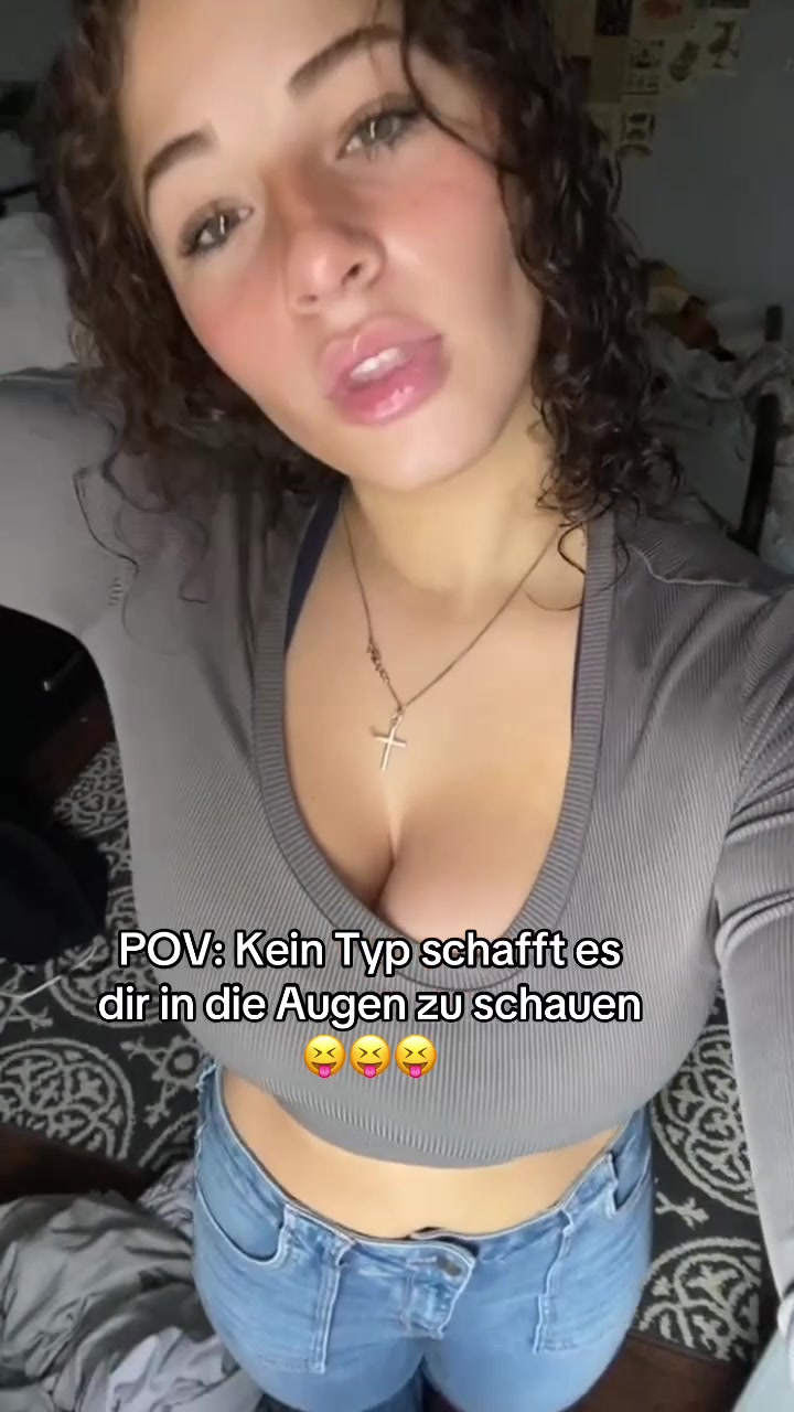 @😺