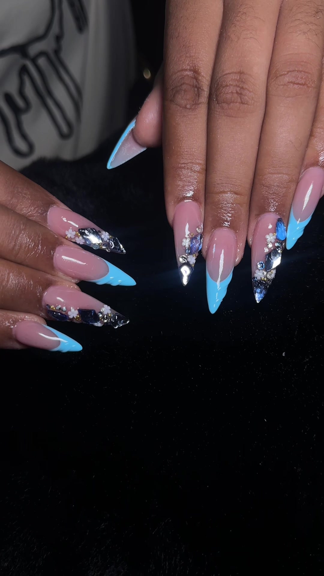 @Hair Body & Nails