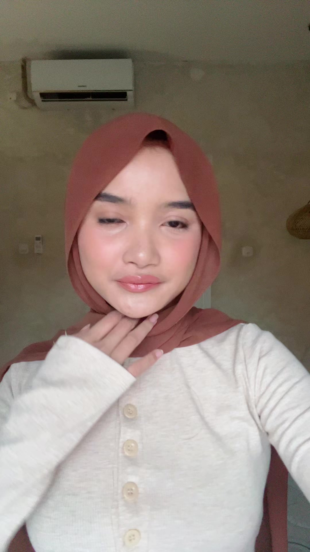 @Rr. Athaya