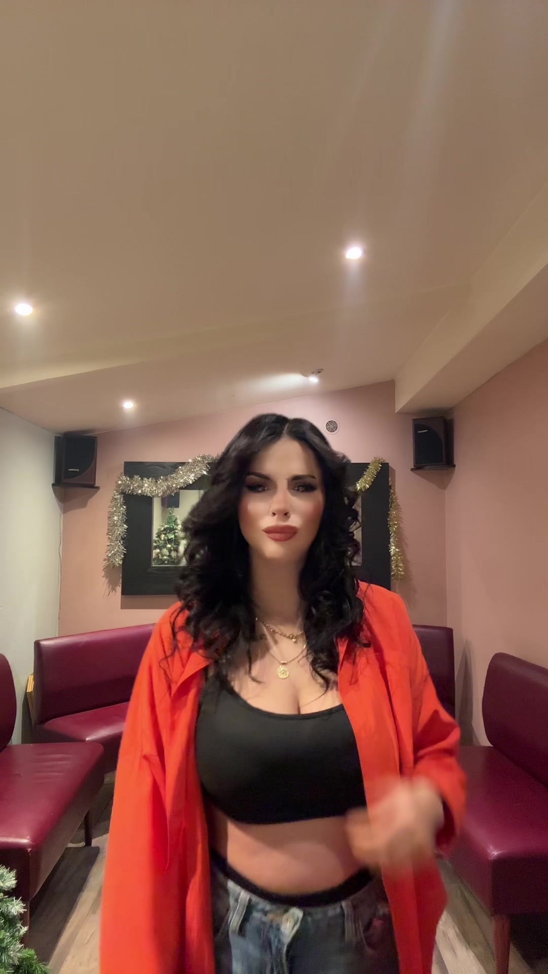 @بنت العاشق 🇹🇳