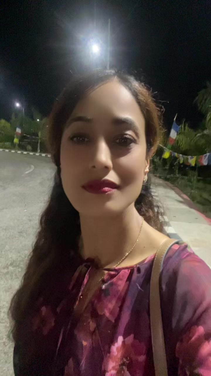 @Sthashashi