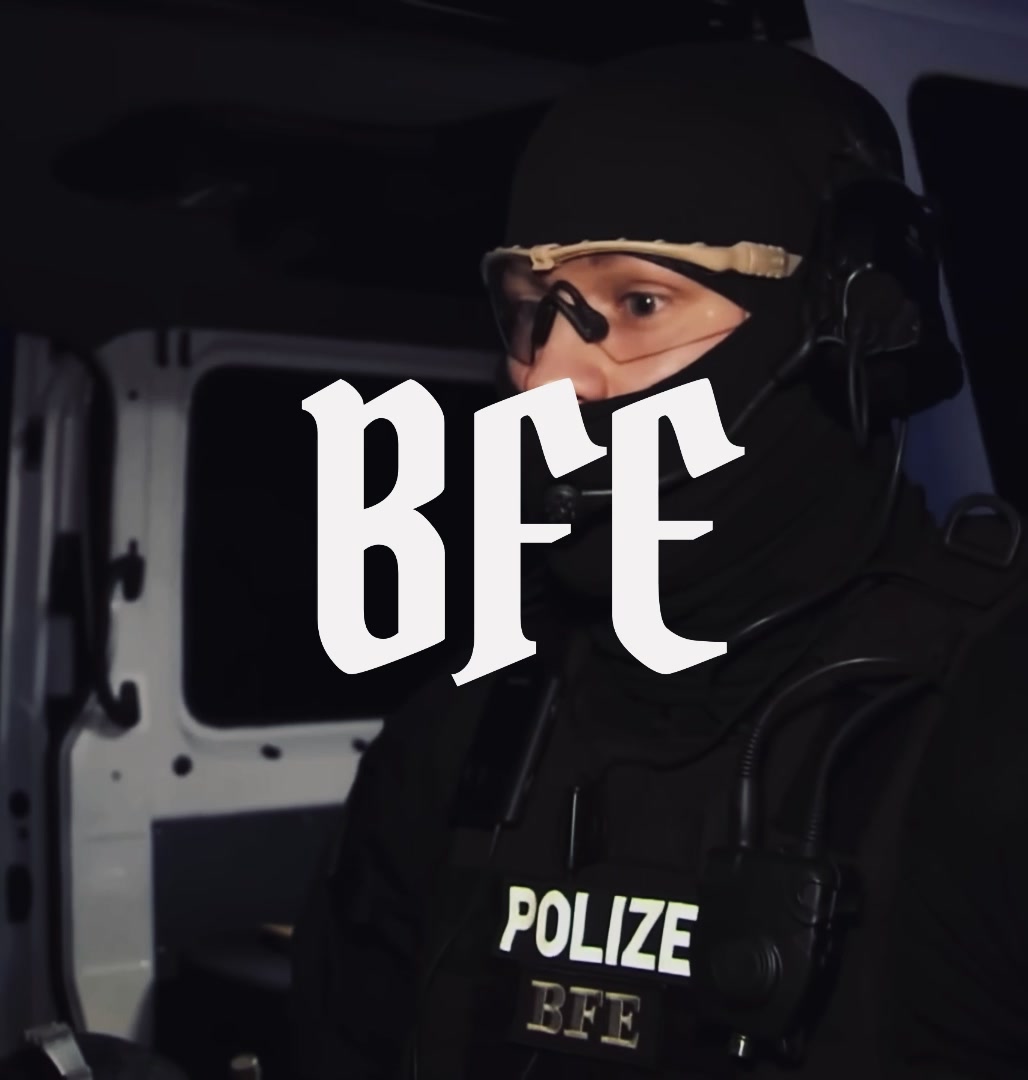 @koenigs_