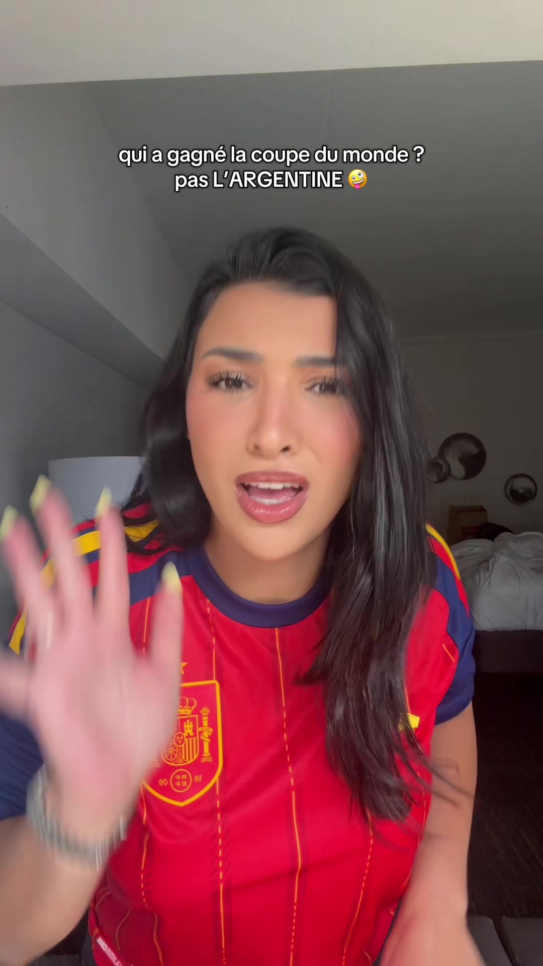 @Nourh&egrave;ne