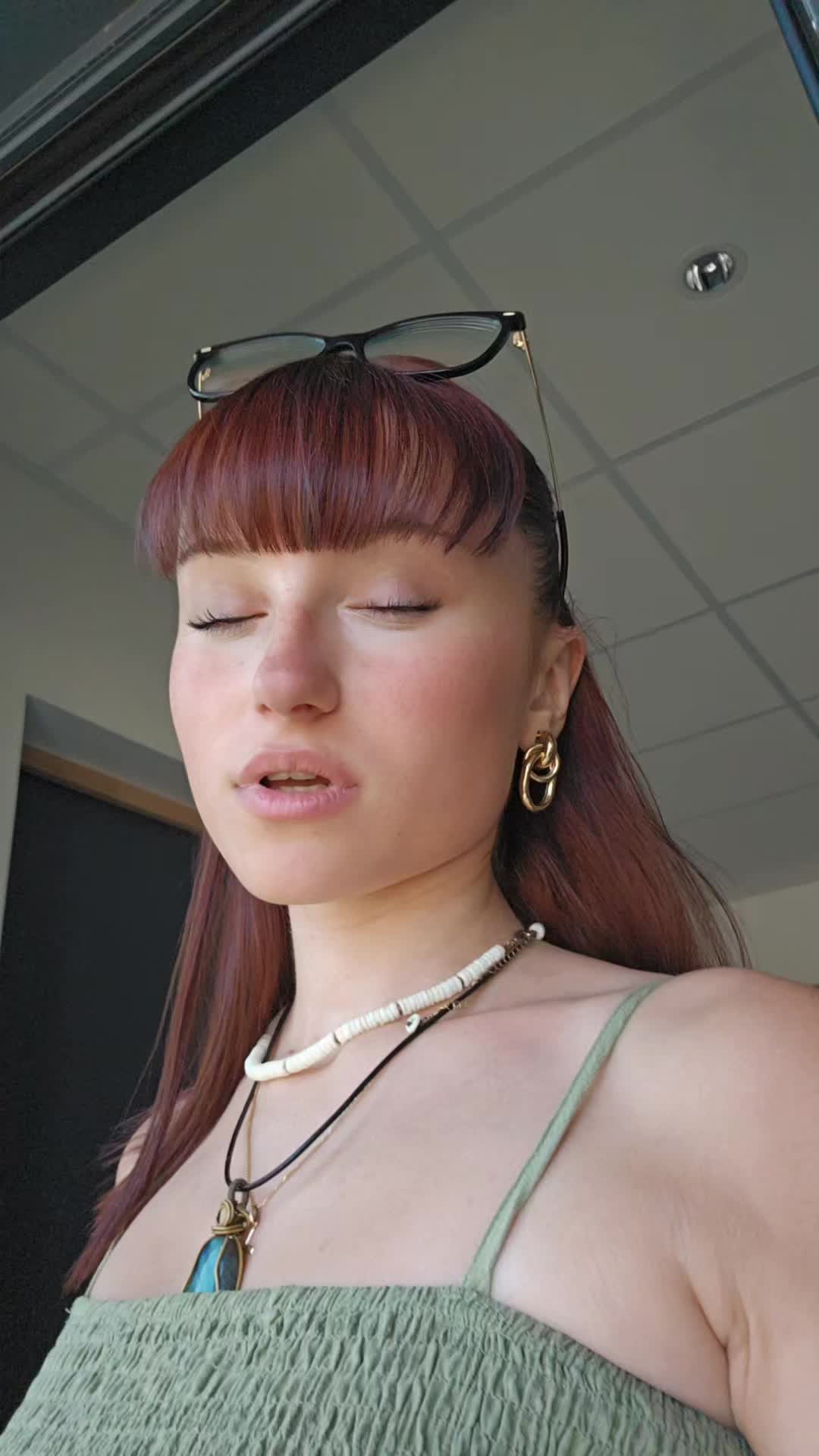 @Ma&euml;lou 🕊