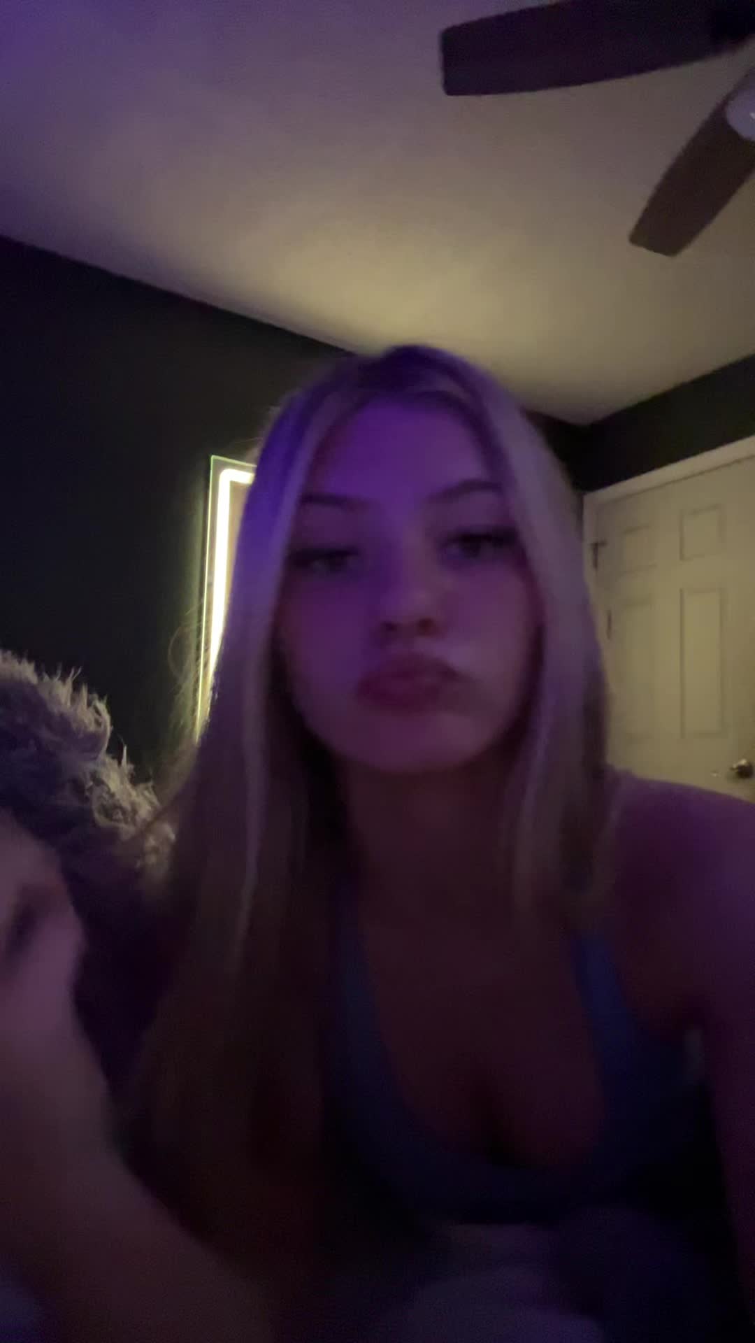 @Ł