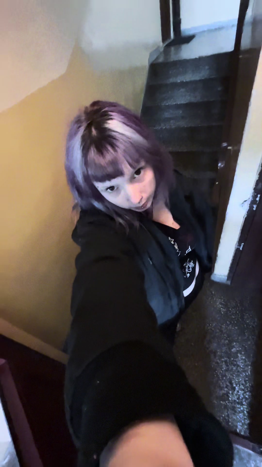 @n4d1@