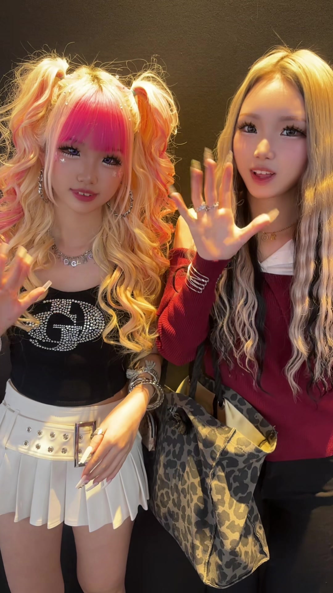 @なぎ🌺🌈KOGYARU専属モデル