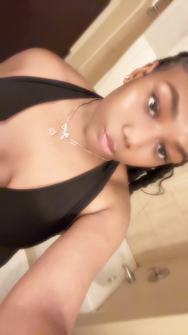 @m.