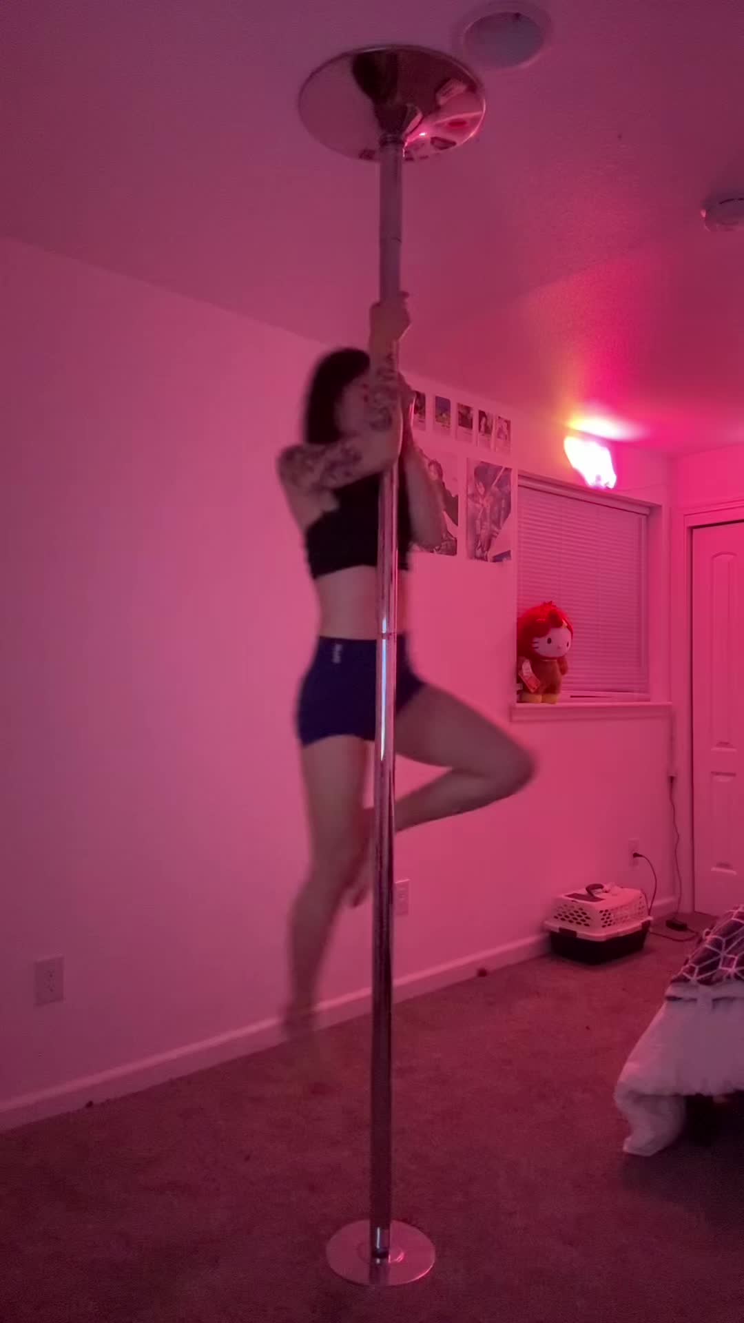@cherlizabeth