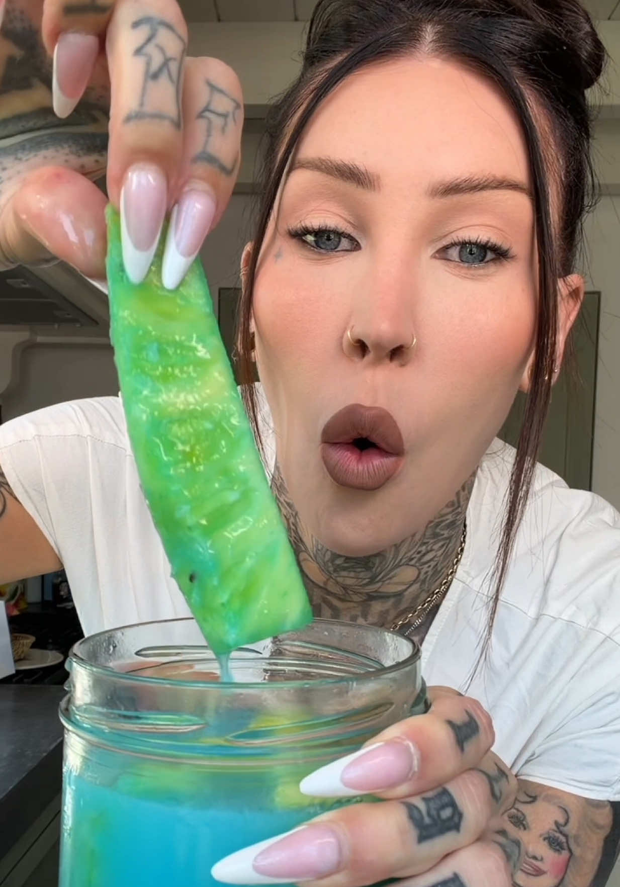 @JessieMaya