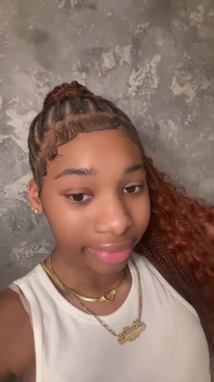@haileycamliya._