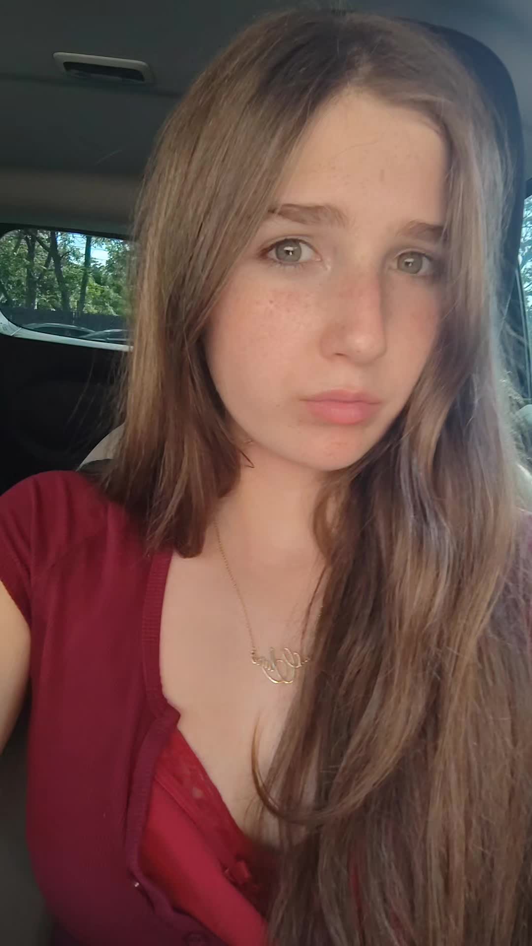 @oinkoinkpiggy27