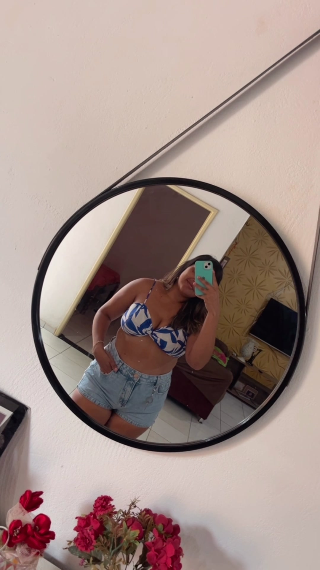 @🦋