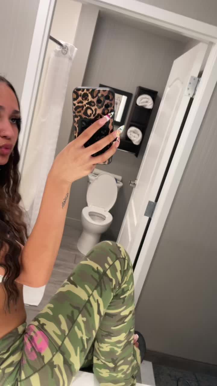 @alé