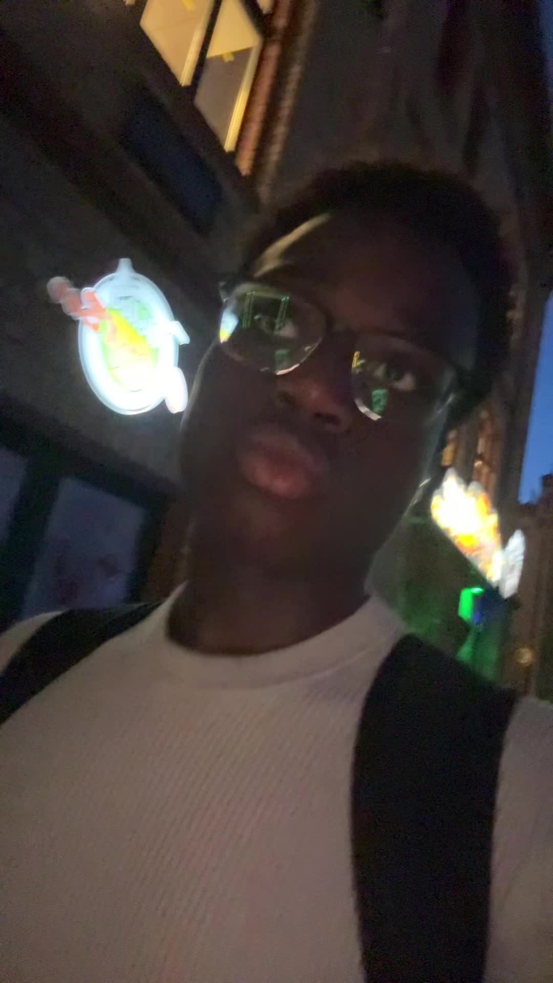 @່