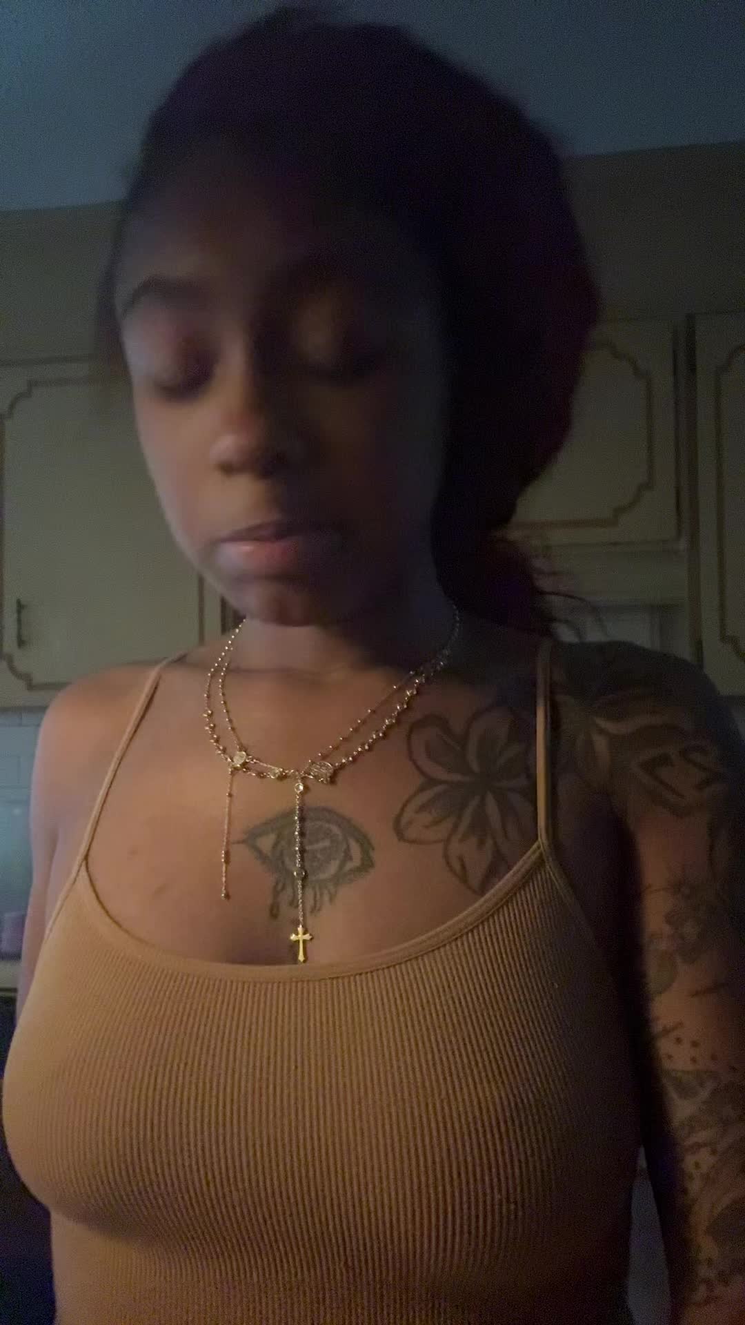 @taewayylilsister
