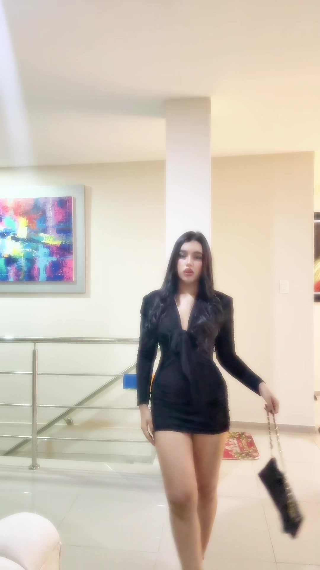 @Isabella