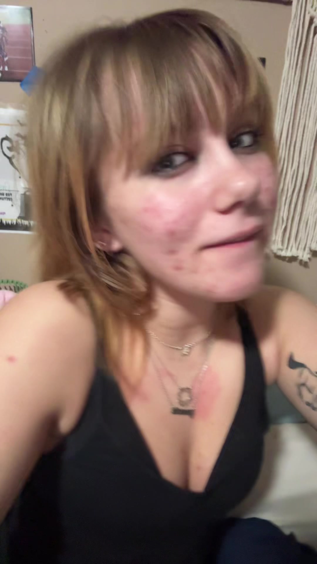 @g
