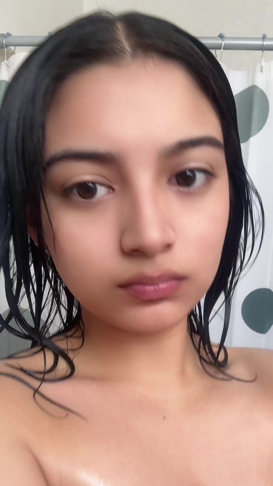 @Aniss⋆: ⋆★˚。 ⋆